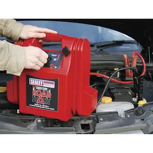 Sealey 3200A 1600A 12/24V RoadStart Emergency Jump Starter For 8 Cylinders RS105