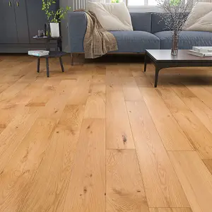 Luxury Flooring Kingston Oak - Oiled Engineered Wood - 150 x 300-1200 x 14/3 - 1.44m2 