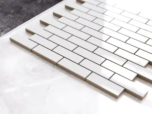 Ceramic mosaic on mesh for bathroom or kitchen 298mm x 334mm - White brick