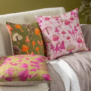 furn. Mushroom Fields Abstract Feather Rich Cushion