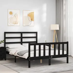 Berkfield Bed Frame with Headboard Black 140x190 cm Solid Wood