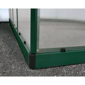 Mythos 6 Ft W x 4 Ft D Greenhouse Green / 208cm H x 185cm W x 126cm D