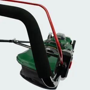 Webb Eco 40V 2x20V 43cm Brushless Cordless Lawnmower. 6 Cutting Heights. 50L Collector. 17" Cutting Width. 2x4AH Battery & Charger