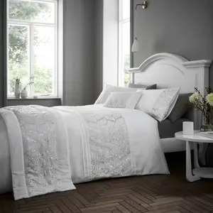 Rouen Geometric White Double Bed Linen Bedding Duvet Cover Quilt Set