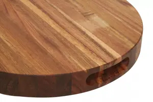 Interiors by Premier Kora Acacia Round Chopping Board