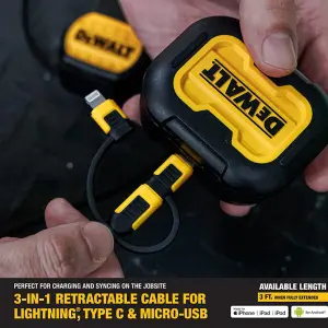 Dewalt Retractable 3ft Apple Android Charger Multi Cable USB Lightenin g Type C