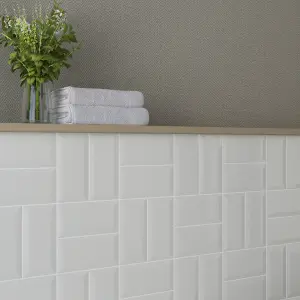 Trentie Ivory Gloss Metro Ceramic Wall Tile Sample