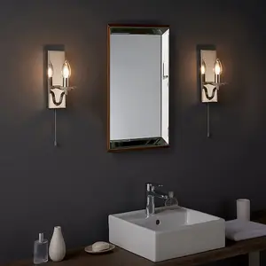 Polished Nickel Bathroom Wall Light & Clear Crystal Detailing Decorative Sconce