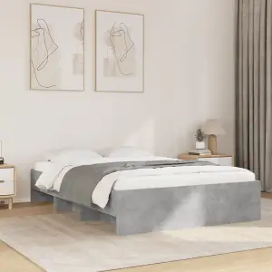 Berkfield Bed Frame without Mattress Concrete Grey 135x190cm Engineered Wood