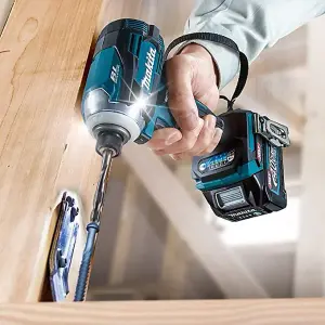 MAKITA TD001GZ 40v Impact driver 1/4" hex drive