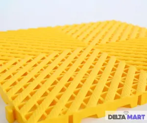 Heavy duty  PVC Interlocking Vented Garage Mat  Yellow Dimensions 40cm x 40cm x 2cm