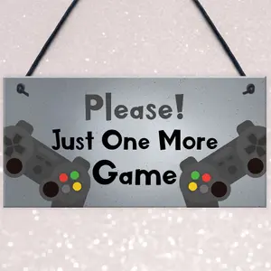 Novelty Gaming Sign Hanging Bedroom Sign Gamer Gift For Dad Son Brother