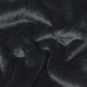 Essentials Soft Velvet Luxe Sherpa Fleece Throw