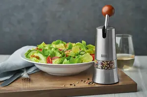 Kuhn Rikon Epicurean Stainless Steel Ratchet Grinder for Salt, Pepper and Spices