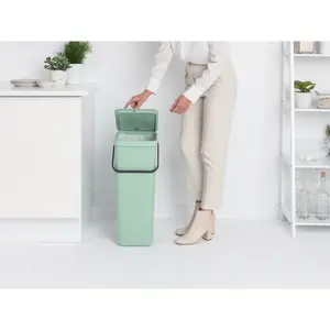 Brabantia Sort and Go 40 Litre Rubbish Bin Jade Green