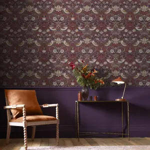 William Morris Gallery Collection Plum Strawberry Thief Smooth Wallpaper