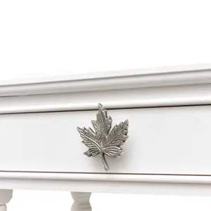 Melody Maison Silver Maple Leaf Drawer Knob