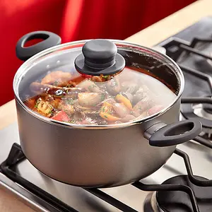 Judge Everyday Non-Stick 24cm Casserole, 4.6L