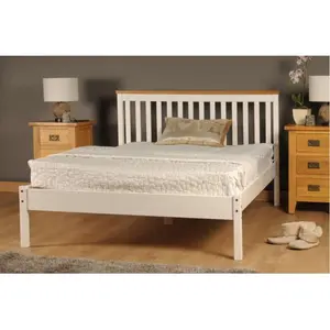 Jaclin Bed Frame White / Double (4'6)