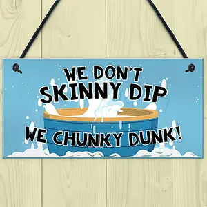 Red Ocean Funny Hot Tub Signs And Plaques Hanging Garden Shed Wall Sign Summerhouse Plaque Skinny Dip Chunky Dunk