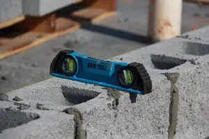 Ox Pro Tough Torpedo Spirit Level 250mm with Angle Finder