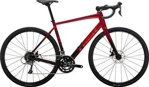 TREK Domane AL 2 Gen 4 Road Bike In Crimson Dark Carmine Fade