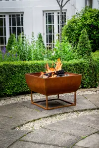 Outdoor Windermere Firebowl Rust Iron H36cm W50Cm