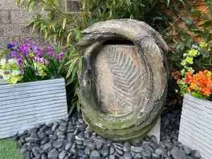 Fossil Leaf Traditional Solar Water Feature