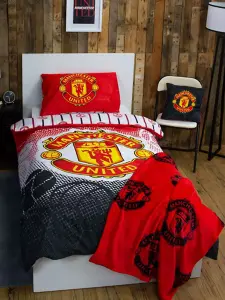 Manchester United FC Crest Single Duvet Cover and Pillowcase Set