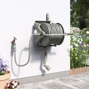 Verve Freestanding or wall-mounted Manual Hose reel & hose (L)25m