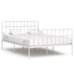 Berkfield Bed Frame with Slatted Base White Metal 140x200 cm