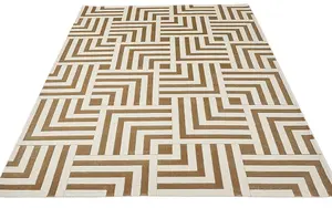 Gold Easy to clean Chequered , Geometric Modern Rug for Living Room, Bedroom - 160cm X 230cm