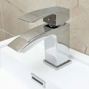 Stark Polished Chrome Deck-mounted Basin Mono Mixer Tap