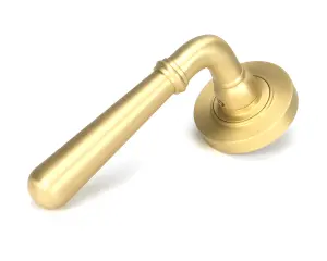 Satin Brass Newbury Lever on Rose Set (Plain)