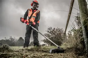 Milwaukee M18 Quik-Lok Brushless FUEL Line Trimmer Cordless Grass Strimmer