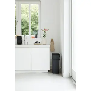 Brabantia Sort and Go 40 Litre Rubbish Bin Grey