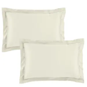 Catherine Lansfield Silky Soft Satin Oxford 50x75cm + border Pack of 2 Pillow cases with envelope closure Champagne Gold