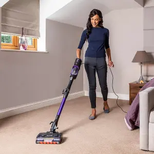 Shark Anti Hair Wrap Corded Stick Vacuum Cleaner with Flexology HZ500UK