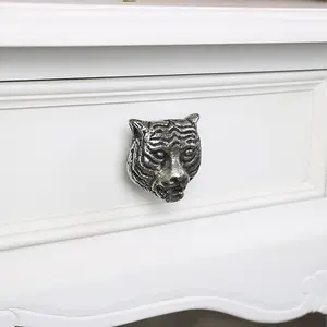 Melody Maison Silver Tiger Drawer Knob