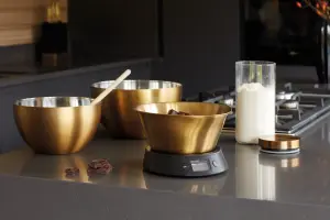 MasterClass Electronic Dual Dry and Liquid Scales with Brass Finish Bowl