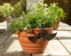 Antique Bronze Coloured Bat Pot Buddy Pot Hanger - L15.5 x W7 x H3.5 cm