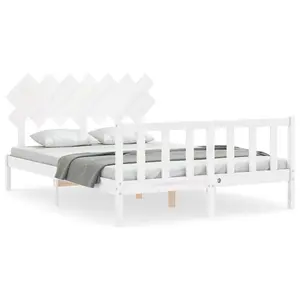 Berkfield Bed Frame with Headboard White King Size Solid Wood