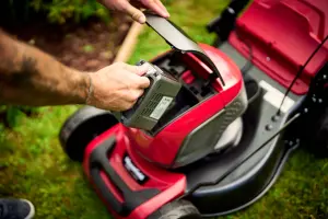 Mountfield SP185LI Kit Battery Lawnmower c/w 5ah Battery & Charger