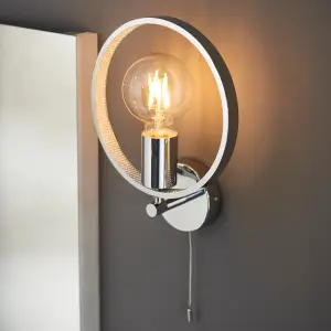 Anson Lighting Merritt Bathroom Wall light finished in chrome plate and clear faceted acrylic