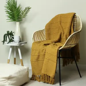 furn. Motti Woven Tufted Striped Tasselled Throw