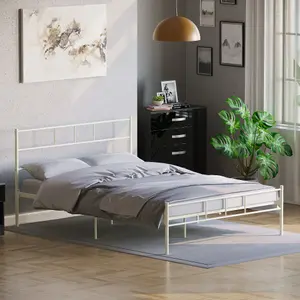 Vida Designs Dorset White 4ft6 Double Bed Frame