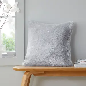 Catherine Lansfield Cosy Glamour Fur 45x45 cm Cushion Silver Grey