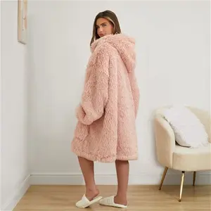 Sienna Fluffy Hoodie Blanket - Blush