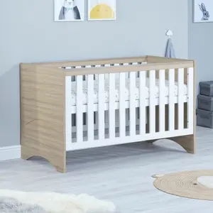 Veni Cot Bed White Oak / No