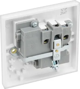 BG Single 13A Gloss White Socket 2 poles